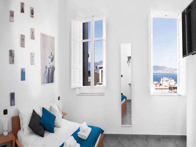 B&B Fuori Squadro - In Centro Con Terrazza Relax Vista Mare Reggio di Calabria Kültér fotó